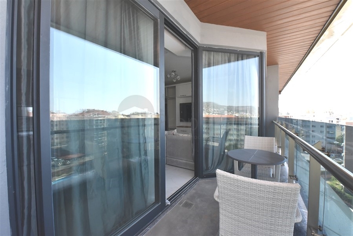 بنتهاوس فاخر 2 + 1 على كليوباترا