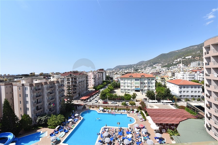 بنتهاوس فاخر 2 + 1 على كليوباترا