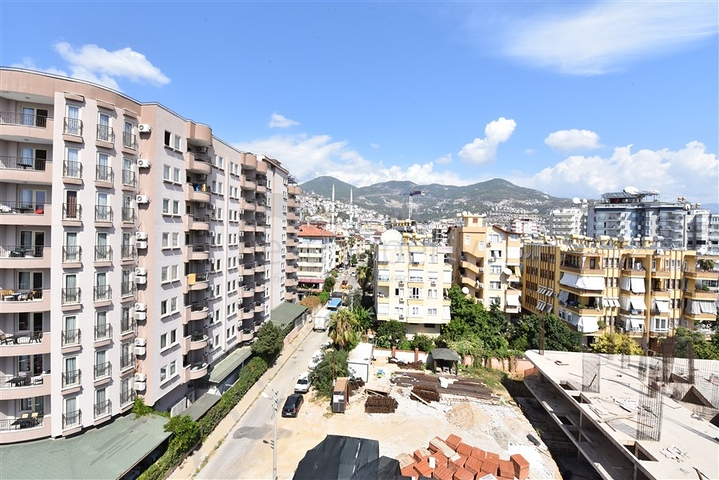 بنتهاوس فاخر 2 + 1 على كليوباترا