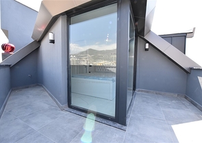 بنتهاوس فاخر 2 + 1 على كليوباترا