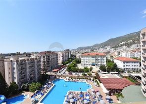 بنتهاوس فاخر 2 + 1 على كليوباترا