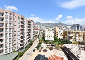 بنتهاوس فاخر 2 + 1 على كليوباترا