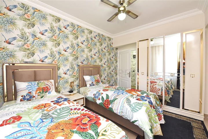 شقة 2+1 في مجمع مريح ذو مناظر طبيعية في أوبا