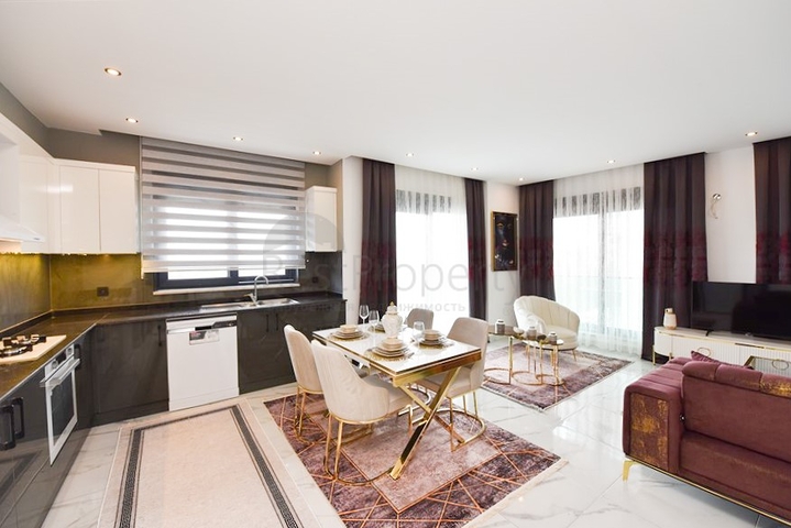 شقة دوبلكس 2 + 1 في مجمع سكني جديد في منطقة أوبا