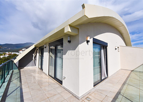 شقة دوبلكس 2 + 1 في مجمع سكني جديد في منطقة أوبا