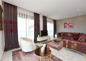 شقة دوبلكس 2 + 1 في مجمع سكني جديد في منطقة أوبا