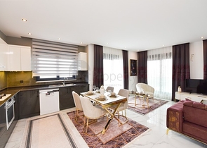 شقة دوبلكس 2 + 1 في مجمع سكني جديد في منطقة أوبا