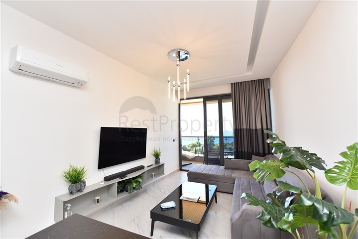 شقة 1+1 مطلة على البحر في مجمع جديد