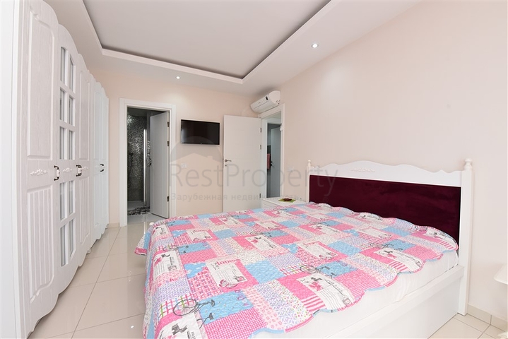 شقة 2+1 مع مطبخ منفصل 125 متر من البحر في منطقة محمودلار