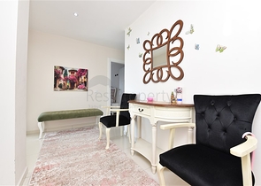 شقة 2+1 مع مطبخ منفصل 125 متر من البحر في منطقة محمودلار