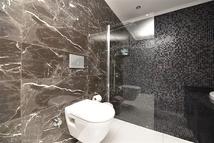 حديقة دوبلكس في واحدة من أفضل المجمعات في منطقة كارجيجاك