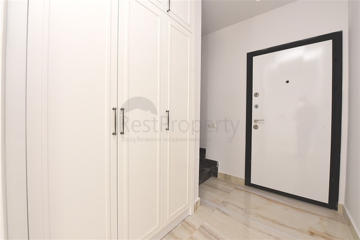 بنتهاوس واسع من خمس غرف