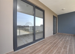 بنتهاوس واسع من خمس غرف