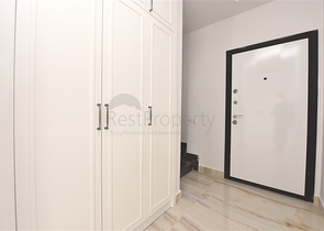 بنتهاوس واسع من خمس غرف