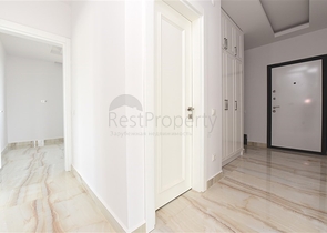 بنتهاوس واسع من خمس غرف