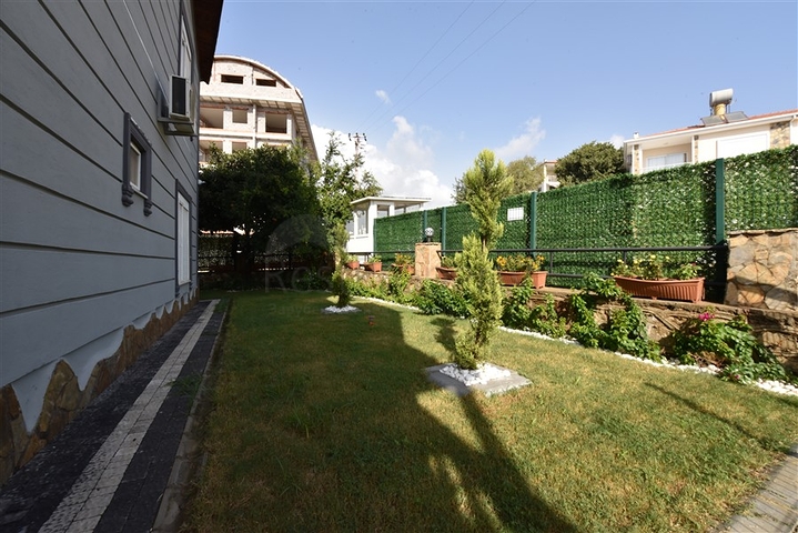 فيلا مطلة على البحر في منطقة كارجيجاك