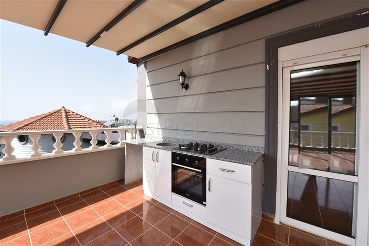 فيلا مطلة على البحر في منطقة كارجيجاك