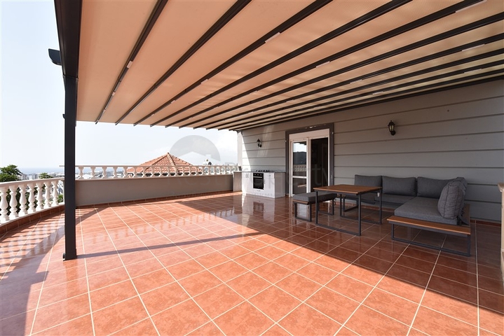 فيلا مطلة على البحر في منطقة كارجيجاك