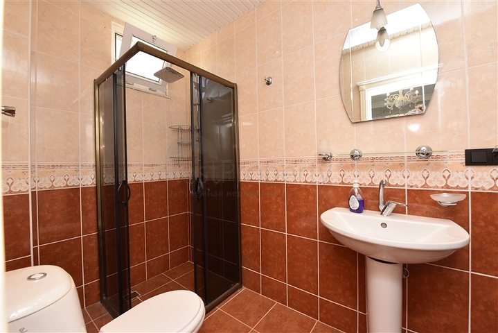 فيلا مطلة على البحر في منطقة كارجيجاك