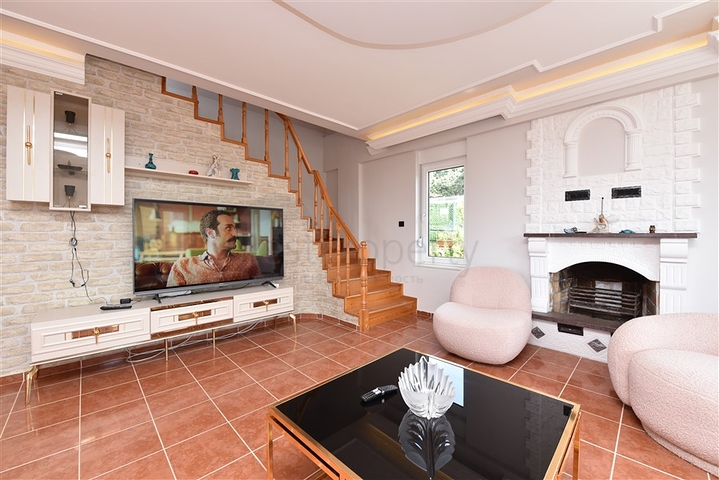 فيلا مطلة على البحر في منطقة كارجيجاك