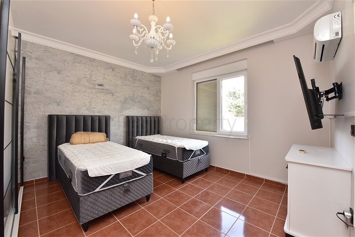 فيلا مطلة على البحر في منطقة كارجيجاك