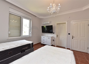 فيلا مطلة على البحر في منطقة كارجيجاك