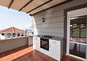 فيلا مطلة على البحر في منطقة كارجيجاك