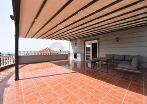 فيلا مطلة على البحر في منطقة كارجيجاك