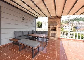 فيلا مطلة على البحر في منطقة كارجيجاك