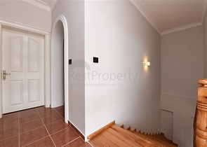 فيلا مطلة على البحر في منطقة كارجيجاك