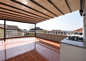 فيلا مطلة على البحر في منطقة كارجيجاك