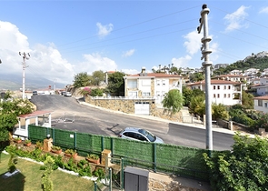 فيلا مطلة على البحر في منطقة كارجيجاك