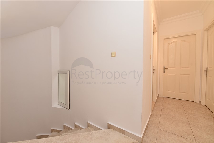 فيلا 3+1 محاطة بالجبال الخضراء في كارجيجاك