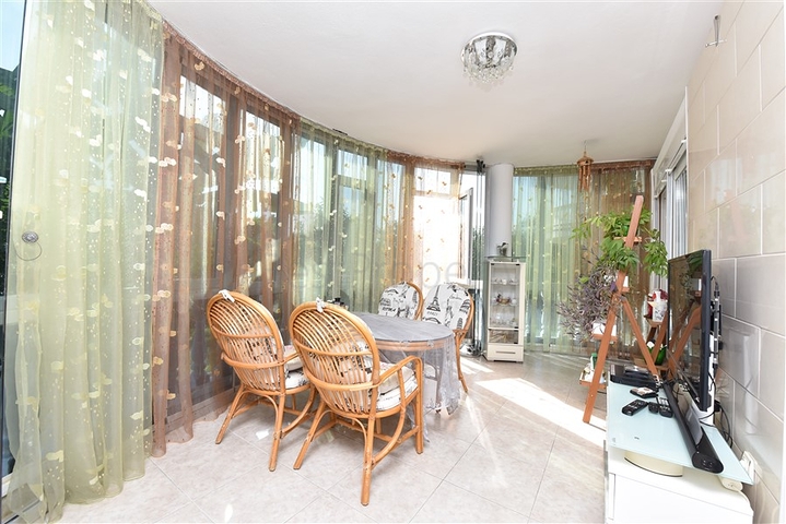 فيلا 3+1 محاطة بالجبال الخضراء في كارجيجاك