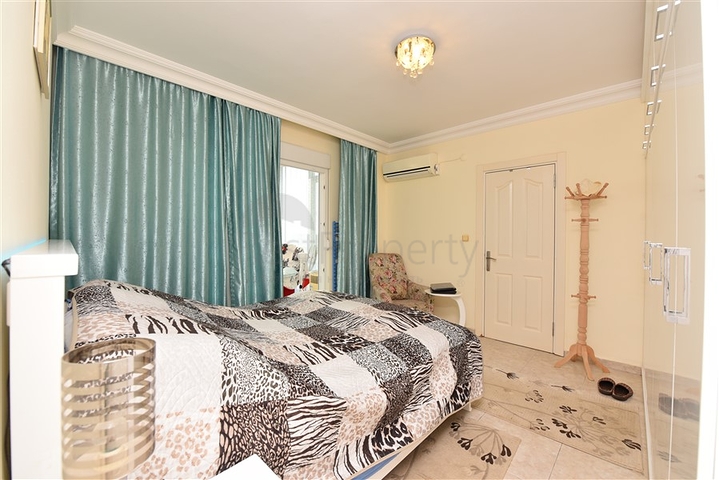 فيلا 3+1 محاطة بالجبال الخضراء في كارجيجاك