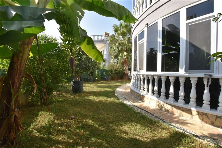 فيلا 3+1 محاطة بالجبال الخضراء في كارجيجاك