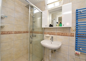 فيلا 3+1 محاطة بالجبال الخضراء في كارجيجاك