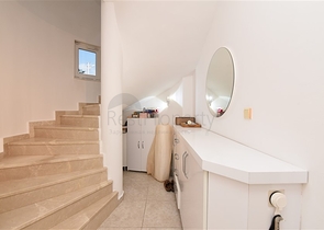 فيلا 3+1 محاطة بالجبال الخضراء في كارجيجاك