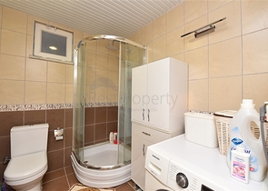 فيلا 3+1 محاطة بالجبال الخضراء في كارجيجاك