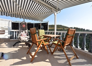 فيلا 3+1 محاطة بالجبال الخضراء في كارجيجاك