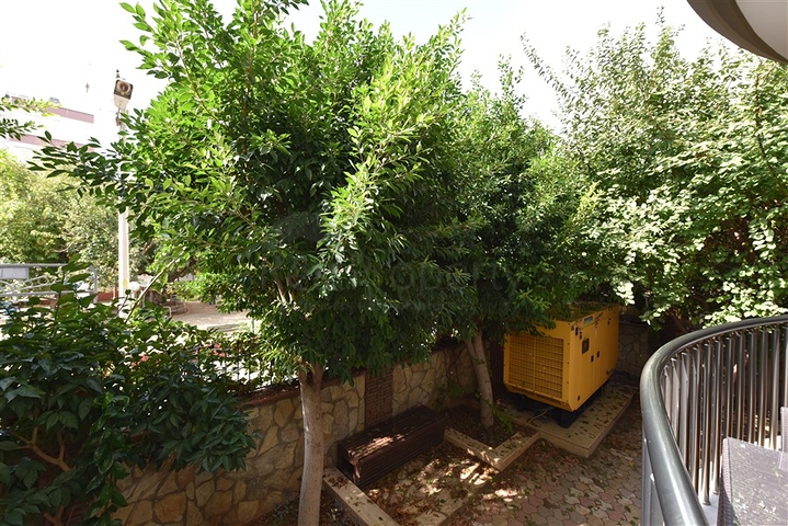 شقة 3+1 مع مطبخ منفصل في وسط ألانيا