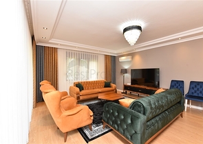 شقة 3+1 مع مطبخ منفصل في وسط ألانيا