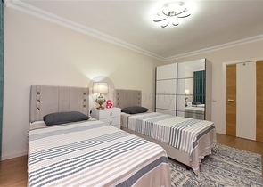 شقة 3+1 مع مطبخ منفصل في وسط ألانيا