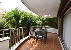 شقة 3+1 مع مطبخ منفصل في وسط ألانيا