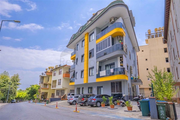 شقة 2+1 في وسط ألانيا