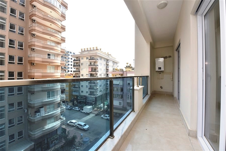 شقة من غرفتي نوم في مجمع سكني فاخر في منطقة محمودلار