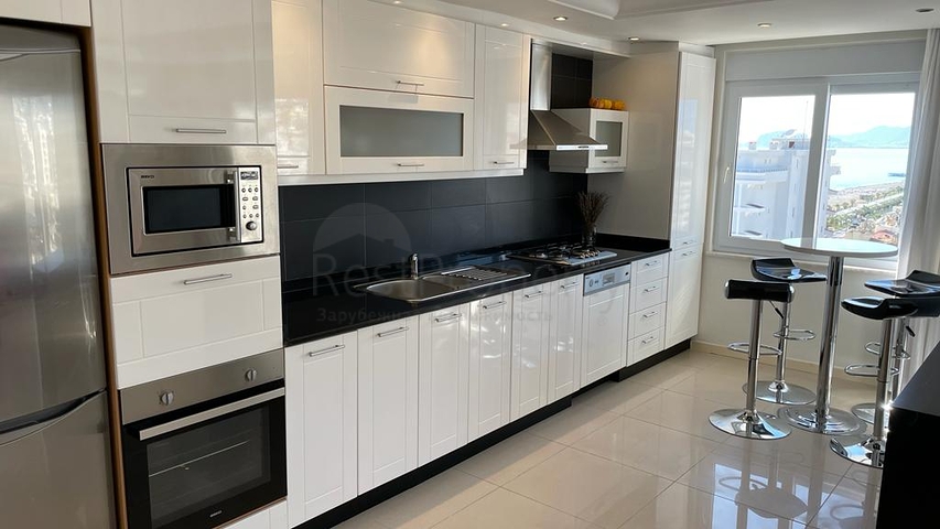 بنتهاوس واسع في منطقة محمودلار 