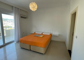 بنتهاوس واسع في منطقة محمودلار 