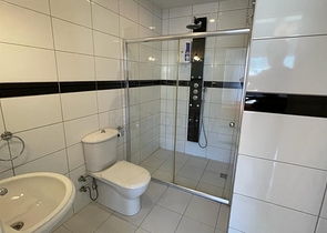 بنتهاوس واسع في منطقة محمودلار 