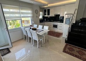 بنتهاوس 3+1 في منطقة أوبا